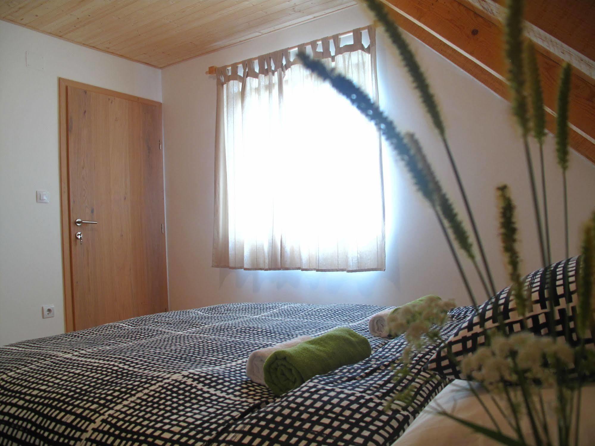 Guesthouse Bor Plitvice Lakes Plitvička Jezera Екстериор снимка