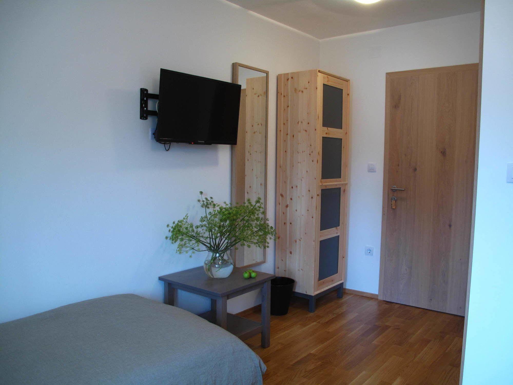 Guesthouse Bor Plitvice Lakes Plitvička Jezera Екстериор снимка